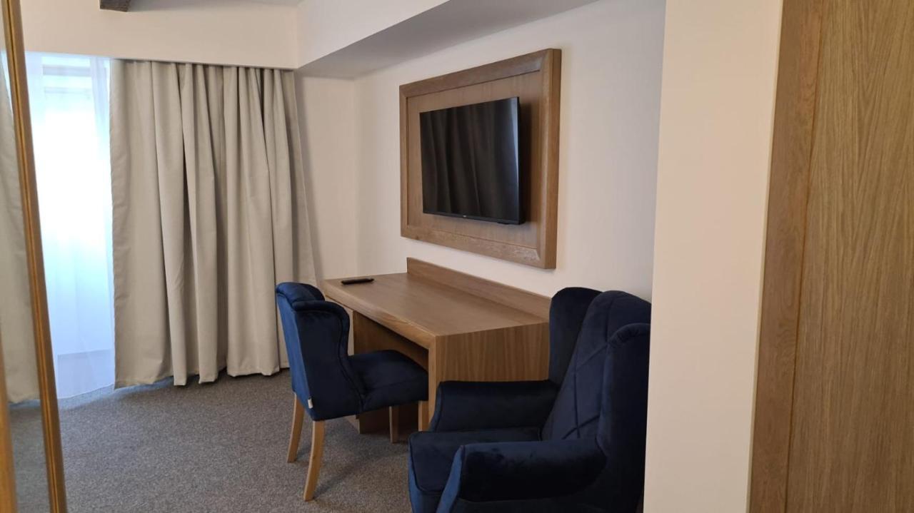 New Wolf Bran (Brasov)