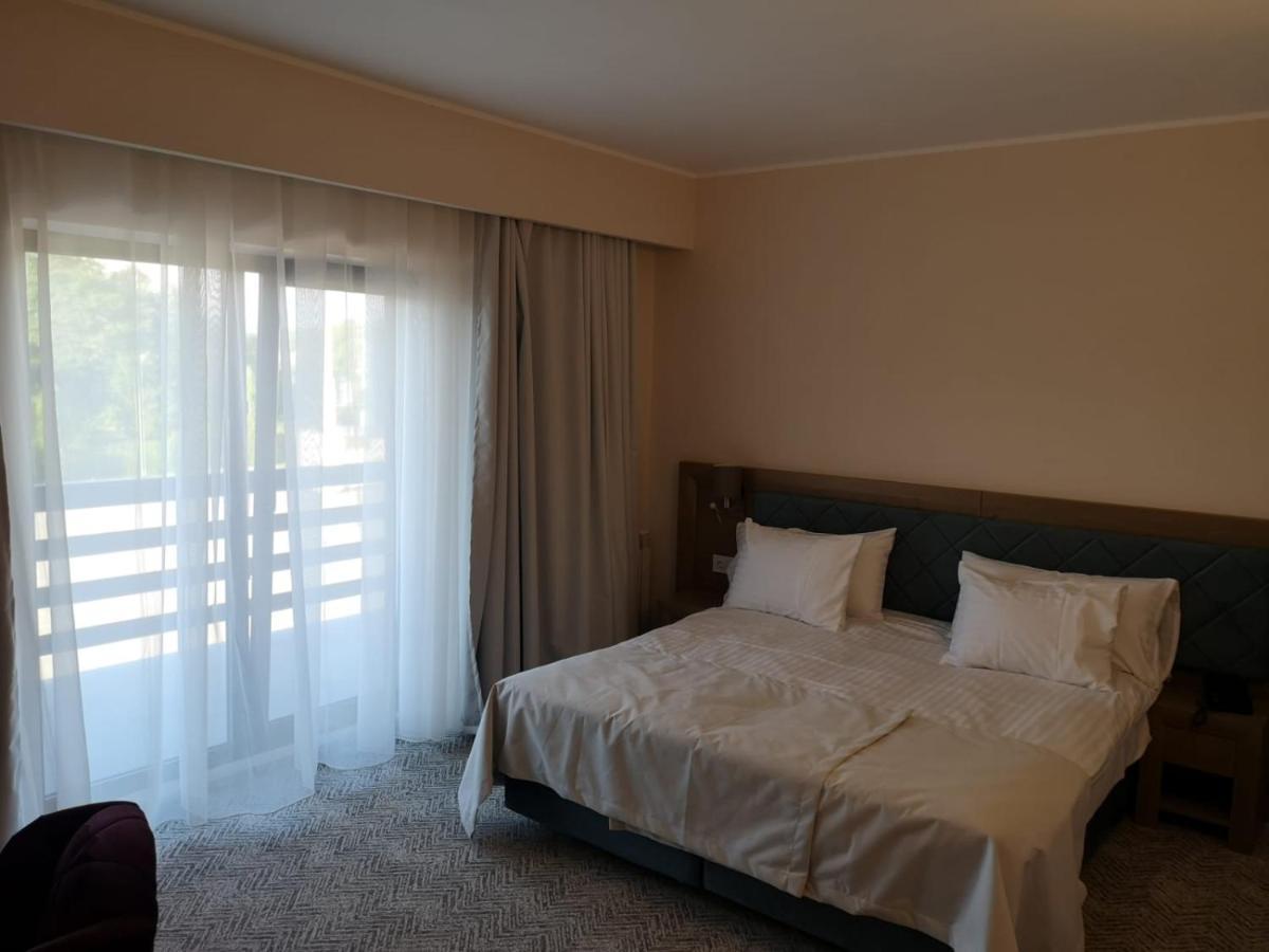 New Wolf Hotel 3*